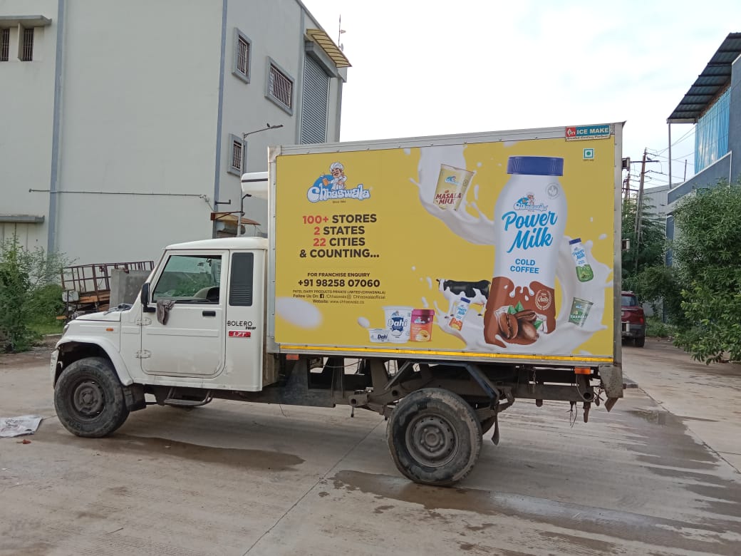 Wehicle branding - Image 3