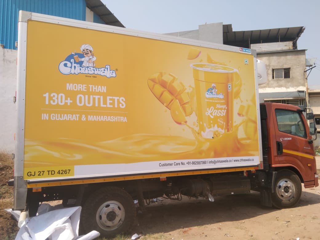 Wehicle branding - Image 4